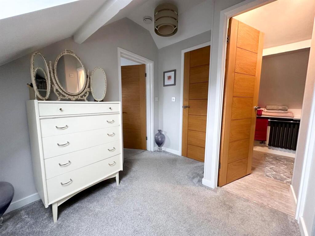 Additional image 36 of Ladymead, Glenlyon Avenue, Keighley