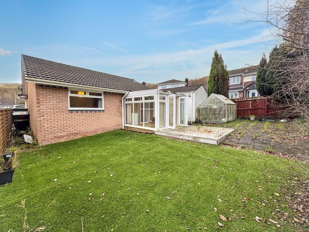 Dinam Park, Ton Pentre, Pentre, Rhondda Cynon Taff. CF41 7DX photo 2