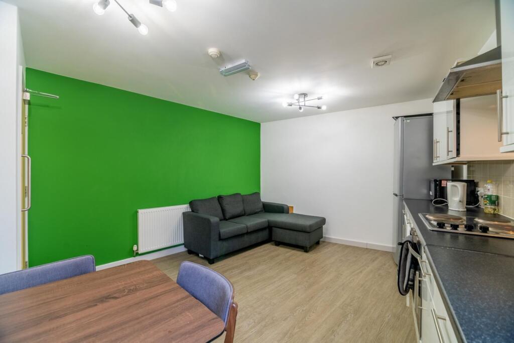 House in Birmingham - View 5