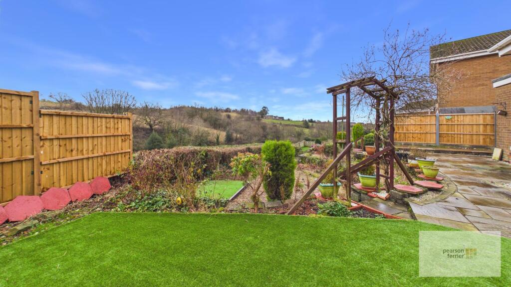Avon Drive, Walmersley,  Bury photo 4