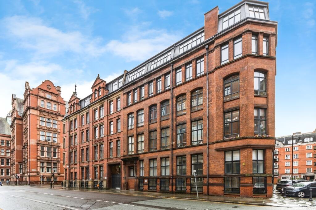 Main image of property: Whitworth Street, Manchester, Greater Manchester, M1
