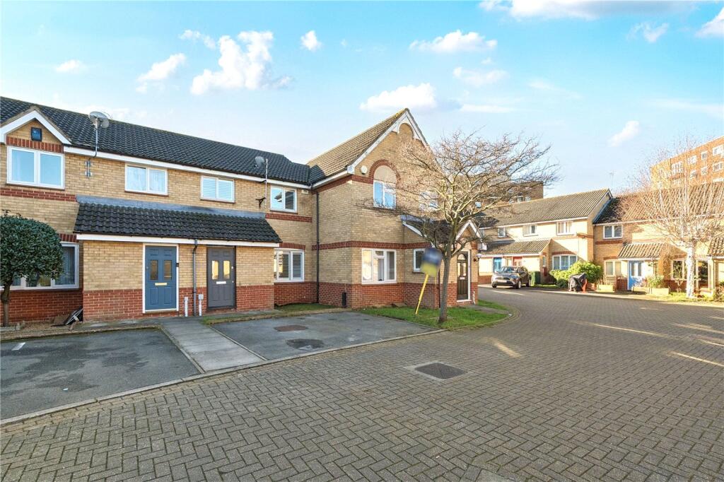 Main image of property: Ridgewell Close, London, SE26