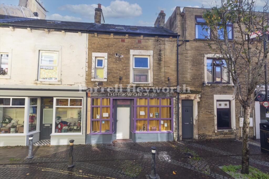 2-bed house on Yorkshire Street, Morecambe, £135,000