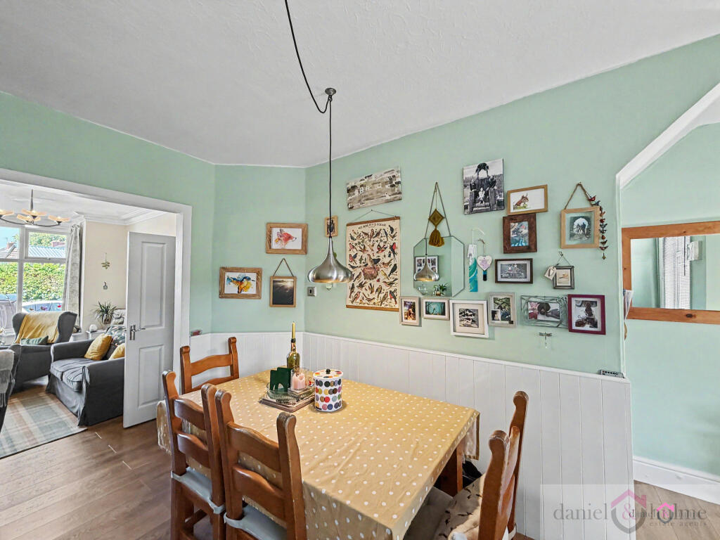 House in Stoke-on-Trent - View 4