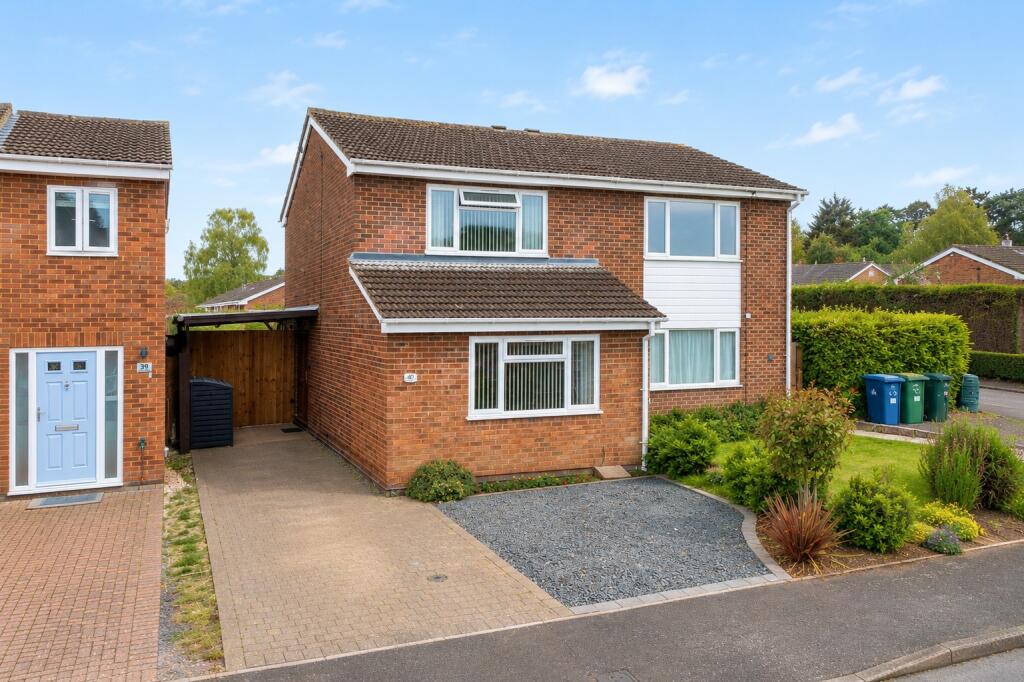 Main image of property: Simmer Piece, Fenstanton, Huntingdon, Cambridgeshire, PE28