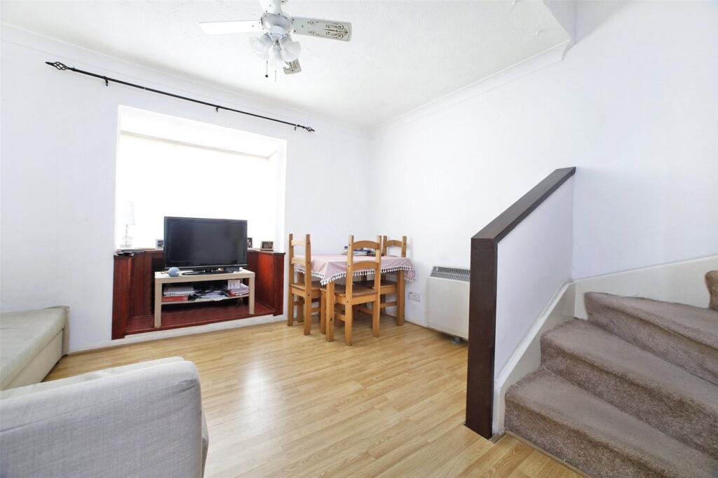 1 bedroom end of terrace house for rent
