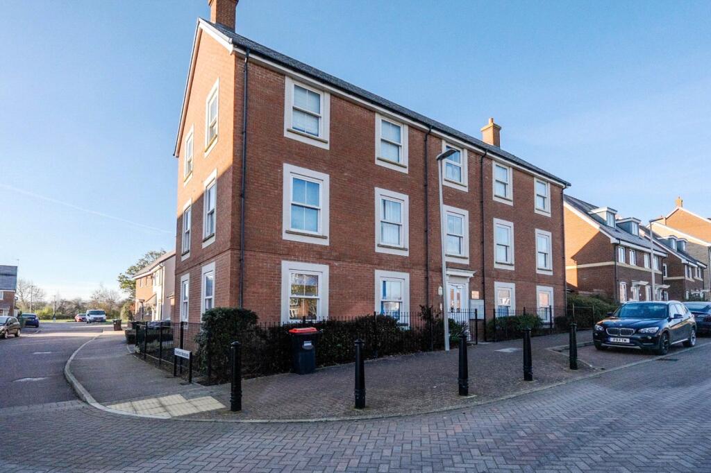 Main image of property: Santa Cruz Avenue, Bletchley, MK3