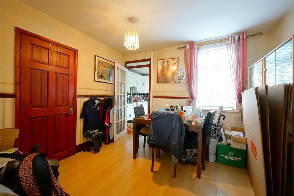 House in Lancaster - View 4