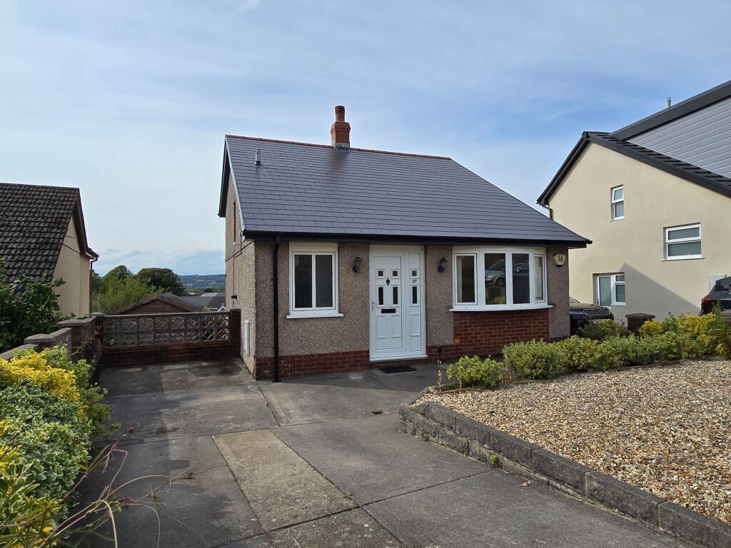 Main image of property: Lon Ogwen, Birchgrove, SA7