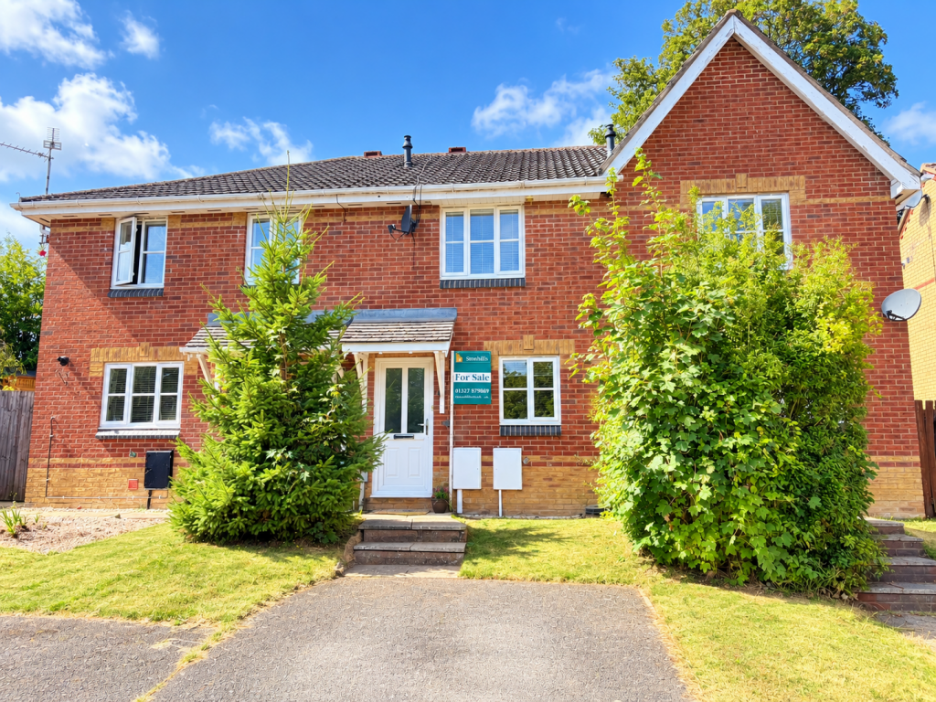 Main image of property: Larch Drive Daventry West Northamptonshire