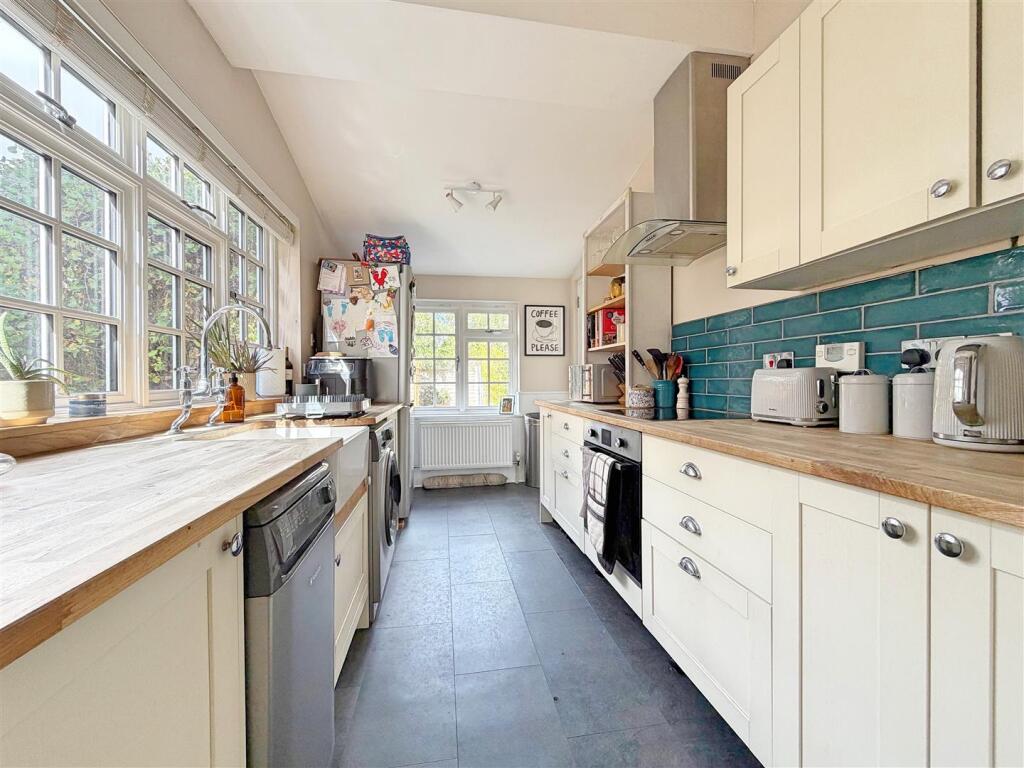 House in Chelmsford - View 4
