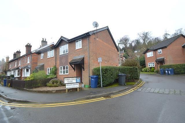 Main image of property: 1 bedroom End Of Terrace House in Godalming