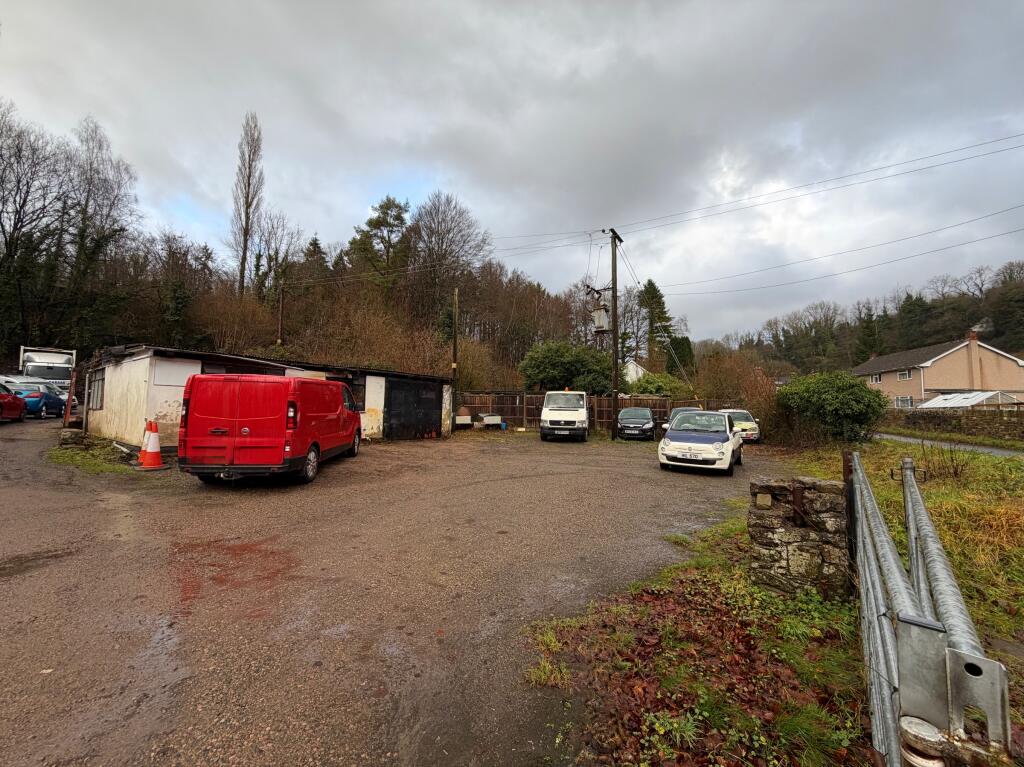 Main image of property: Whitecliff, Coleford