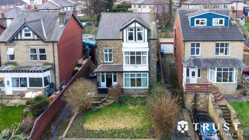 Main image of property: Bradford Road, Batley, WF17