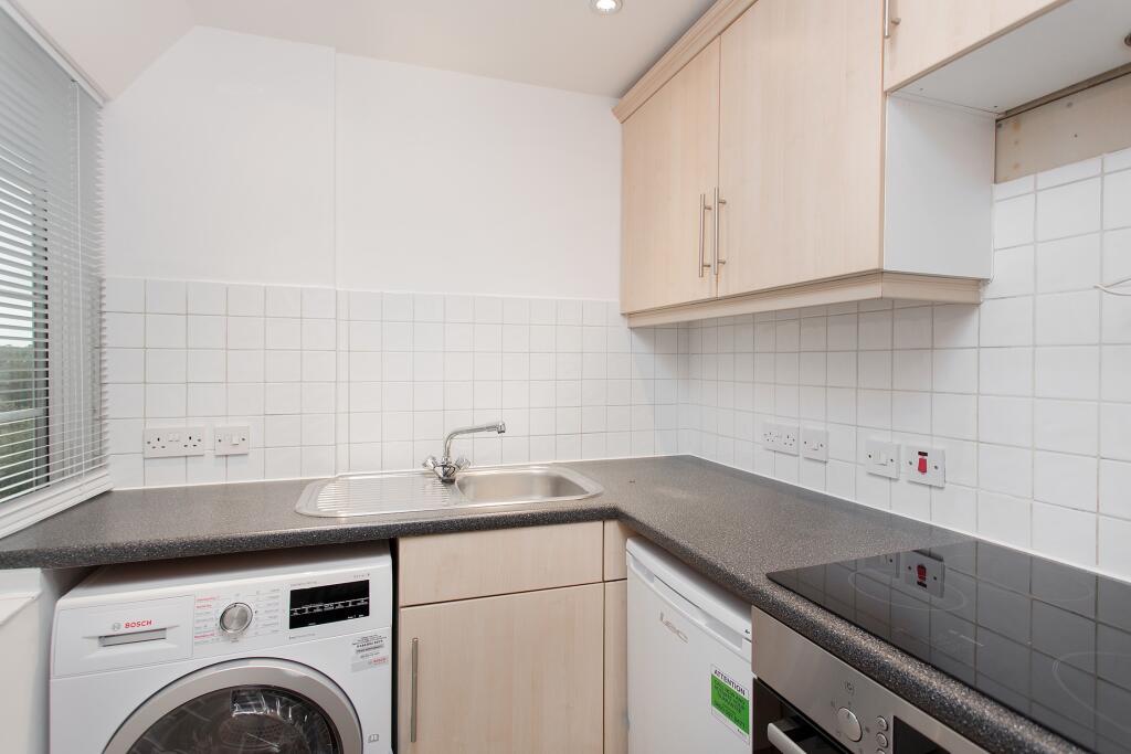 Apartment in London - View 2