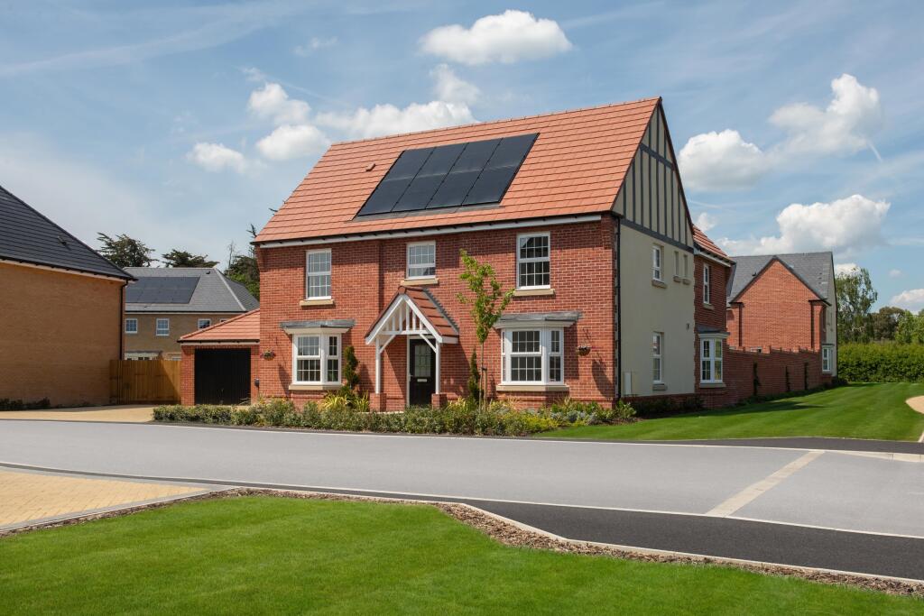 Main image of property: Maldon Road,
Burnham-On-Crouch,
CM0 8NS