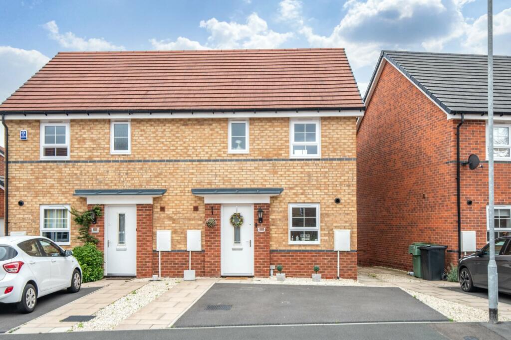 Main image of property: Brine Well Crescent, Stoke Prior, Bromsgrove, Worcestershire, B60