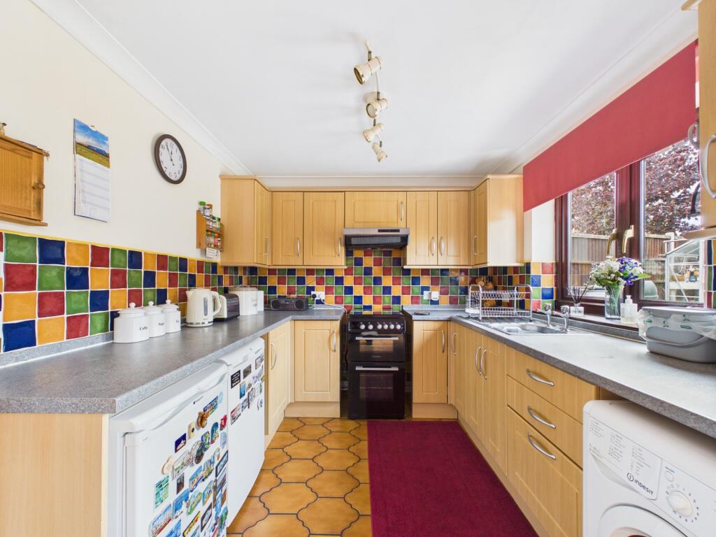 House in Derby, Chellaston - More