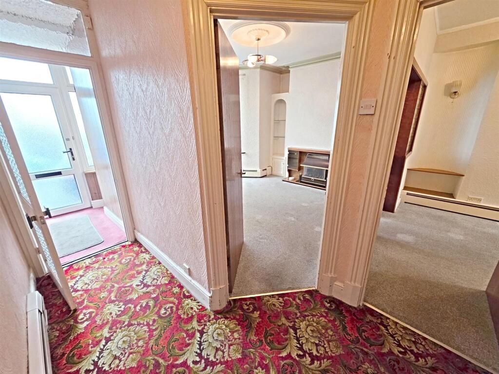 Lanwern Road, Maesycoed, Pontypridd - View 6