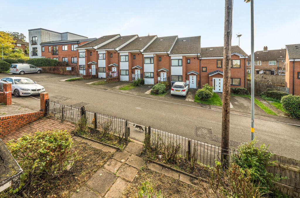 House in Birmingham, West Midlands - View 2