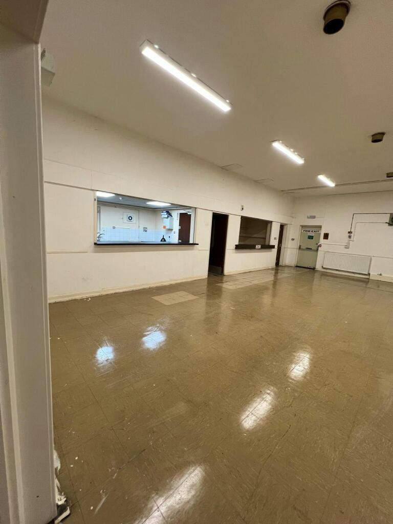 Hall 3.jpg