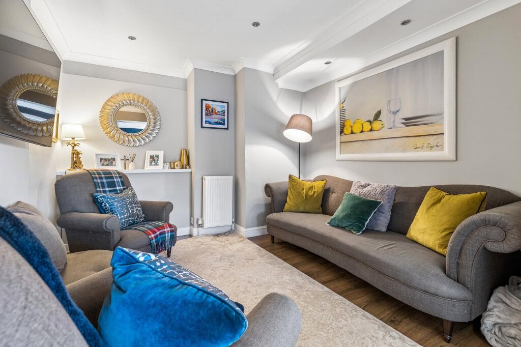 House in Newton Mearns, Ryelands, Netherplace Estate - View 5