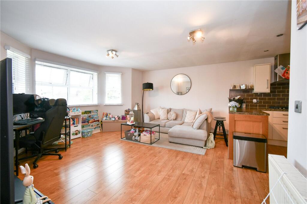 Thorburn Road, New Ferry, Wirral photo 4
