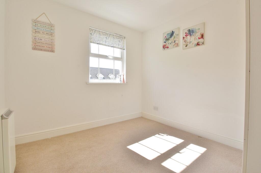 Apartment in Twickenham - More