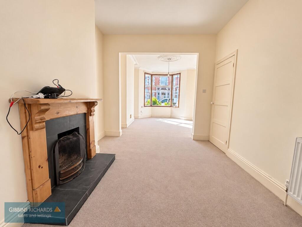 House in Taunton - View 5