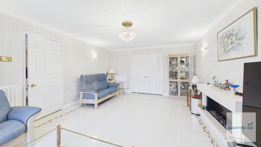 Sir Alfreds Way, Walmley photo 3