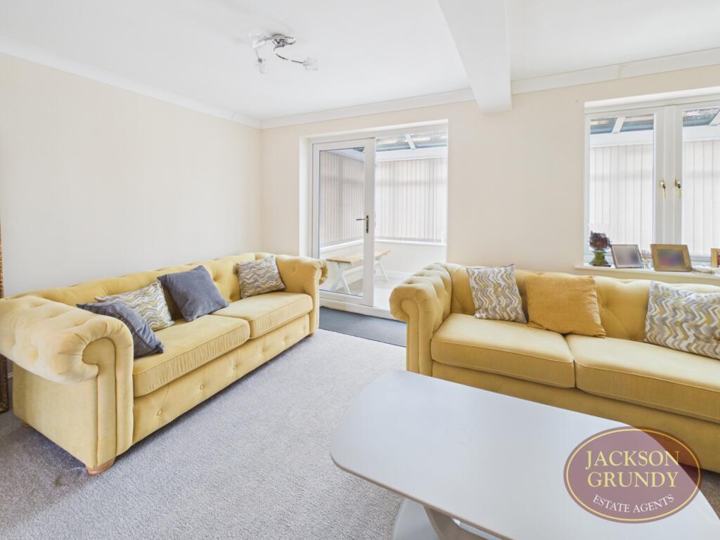 House in Northampton - View 5