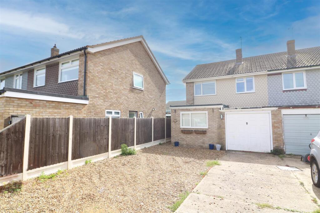 East End Road, Bradwell-On-Sea photo 2
