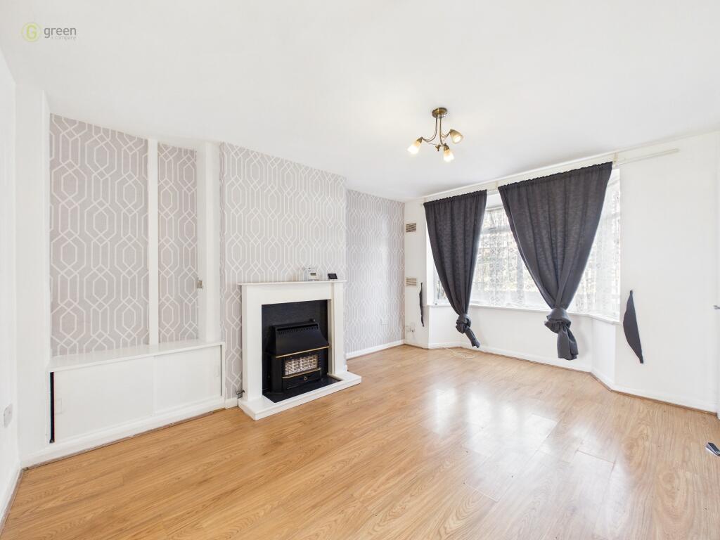 Parkeston Crescent, Kingstanding, Birmingham, B44 - View 3