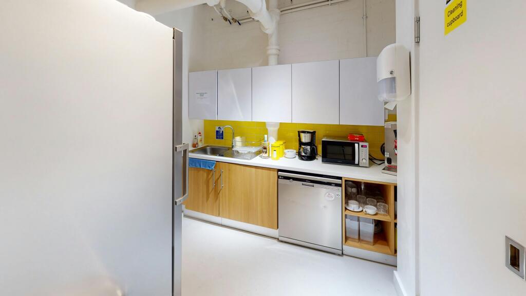 360-INTERNATIONAL-GROUP-Kitchen (Copy).jpg