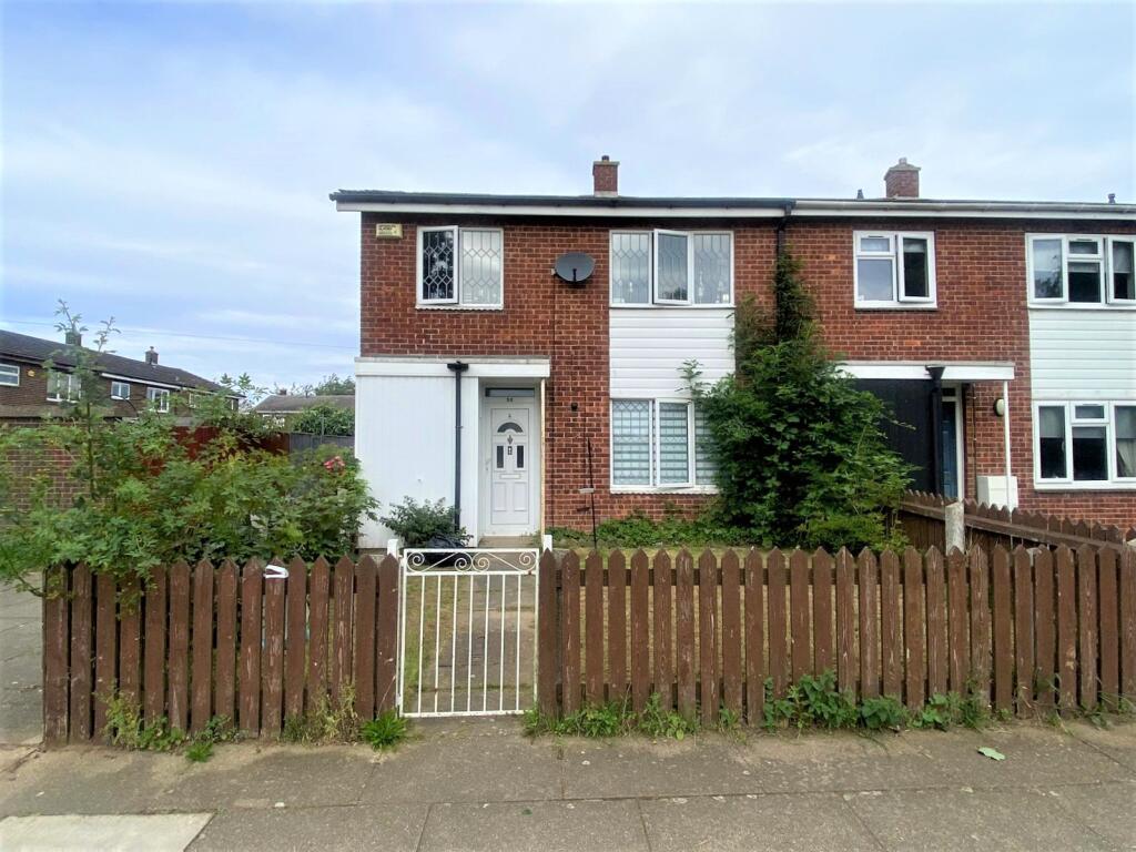 3-bed terraced on Binbrook Way, Grimsby, DN37, £95,000