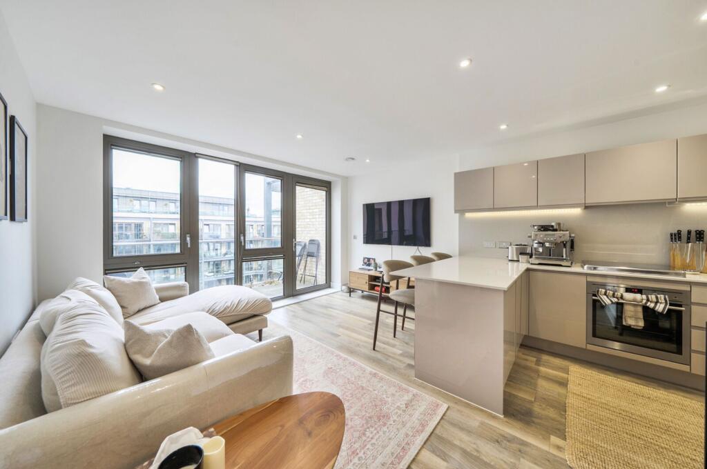 Main image of property: The Grange, London, SE1