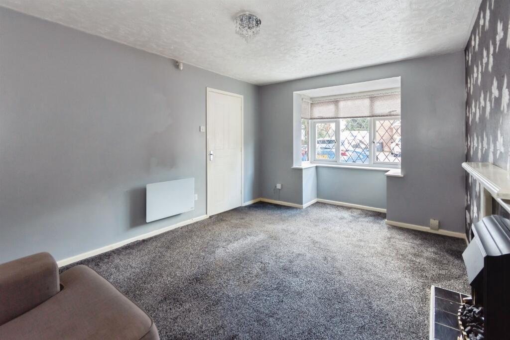 Apartment in Birmingham, Acocks Green - View 4