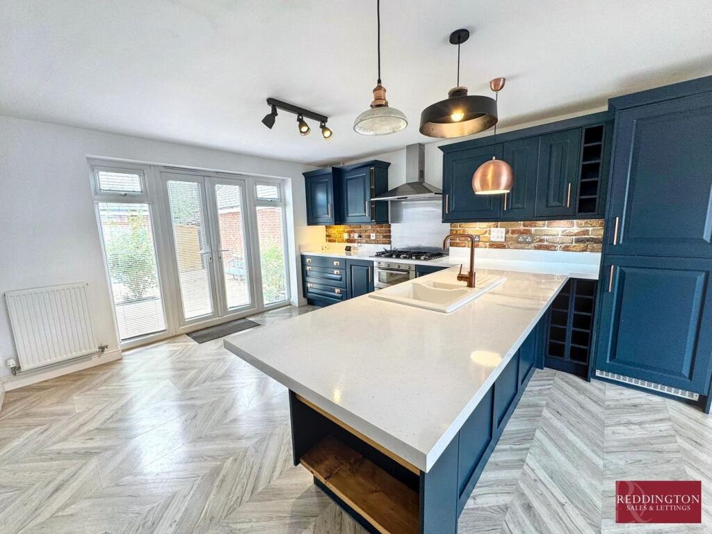 House in North West Leicestershire, Ellistown and Battleflat - More