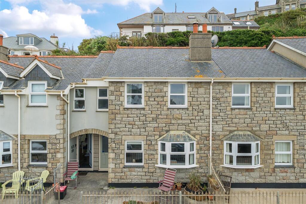 Main image of property: Porthleven