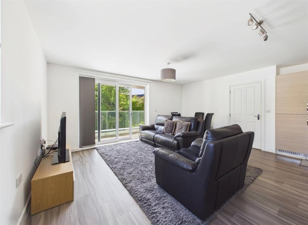Apartment in Chelmsford, Moulsham - View 4