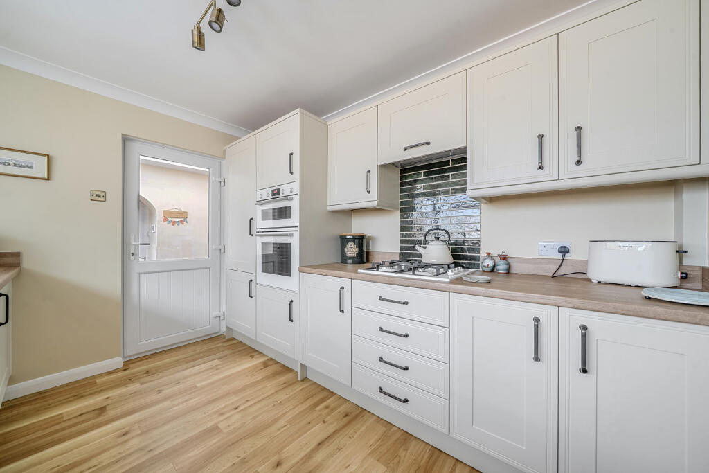 House in Swindon - View 3