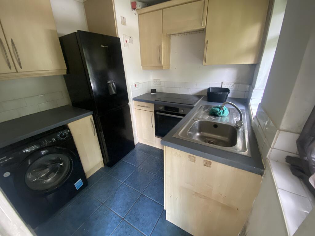 Apartment in Sheffield - View 5
