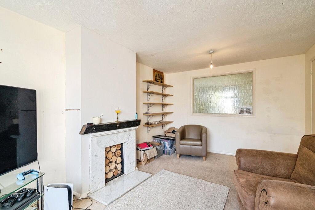 Cromes Place, Badersfield, Norwich, Norfolk, NR10 photo 2