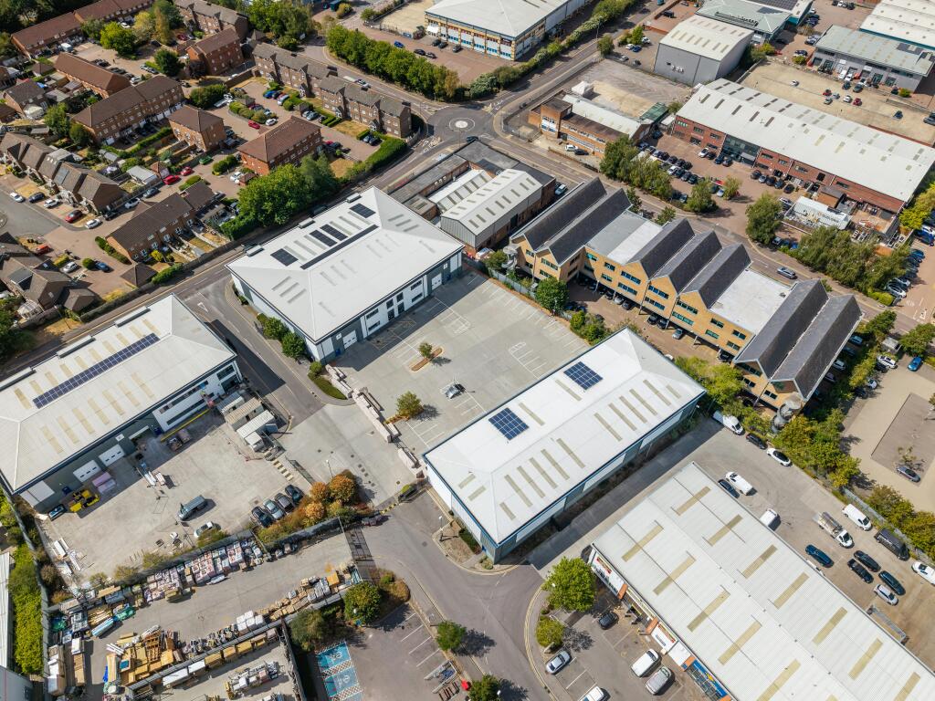 Units A to D Elstree Trade Park-120.jpg
