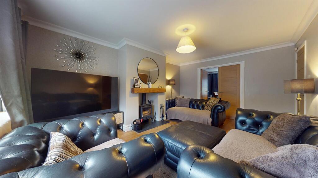 House in St Helens, Billinge Chapel End - View 4