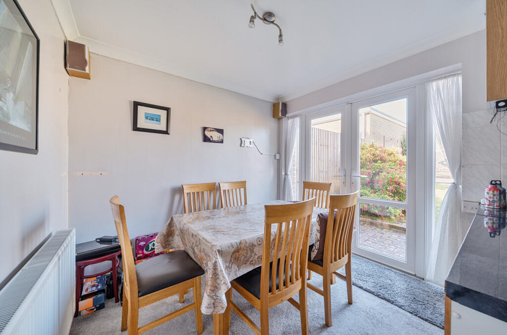 House in Fareham, Hampshire - View 5