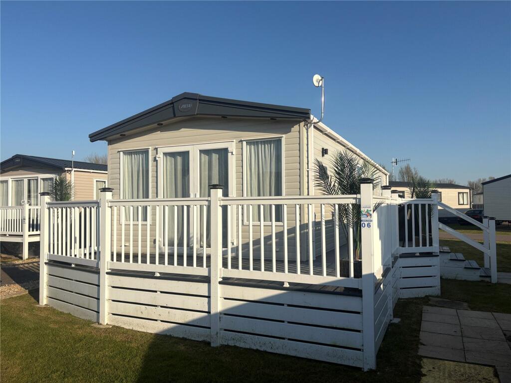 Main image of property: Vinnetrow Road, Runcton, Chichester, West Sussex, PO20