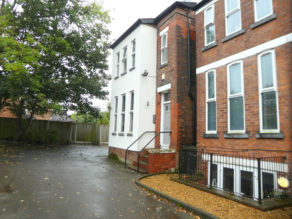 1 bedroom house share for rent