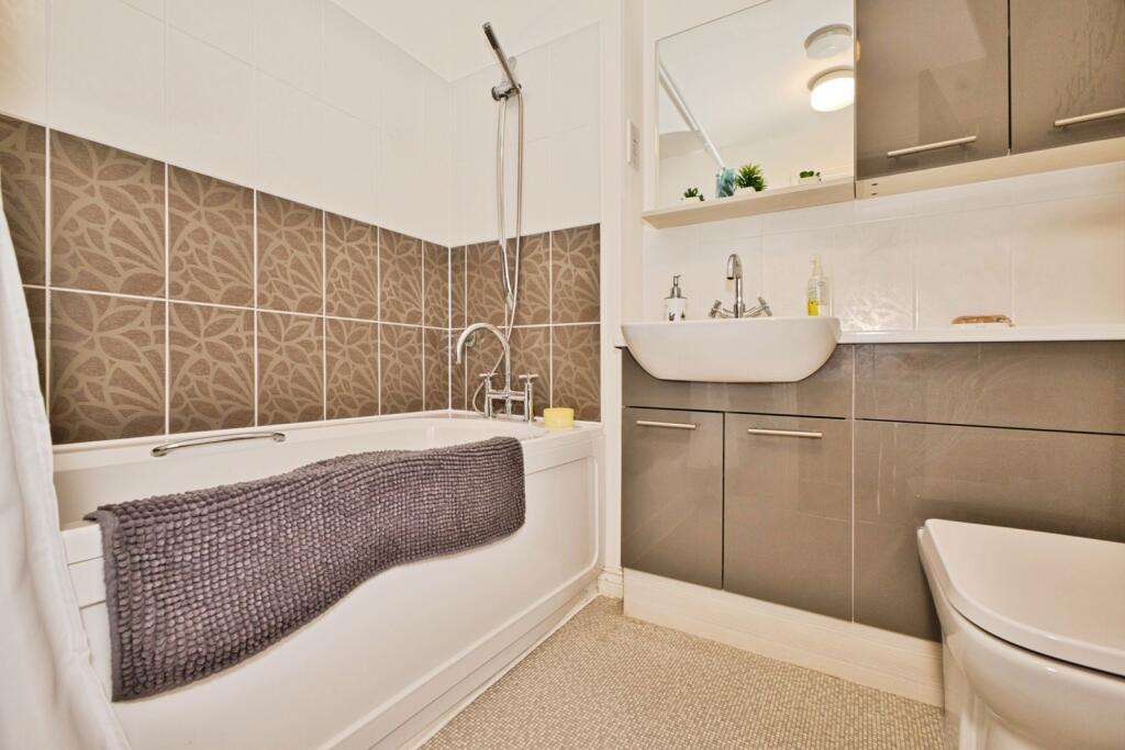 Additional image 13 of Sharpham Road, Glastonbury, Somerset, BA6