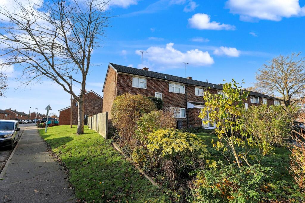 Main image of property: Shephall Way, Stevenage, Hertfordshire, SG2